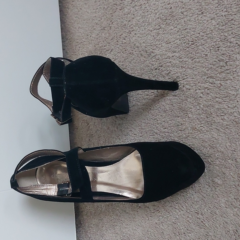 Womens heels